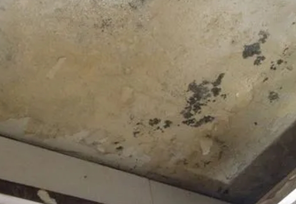 衡阳阳台漏水维修公司分享下衡阳卫生间渗水维修需要注意哪些问题。